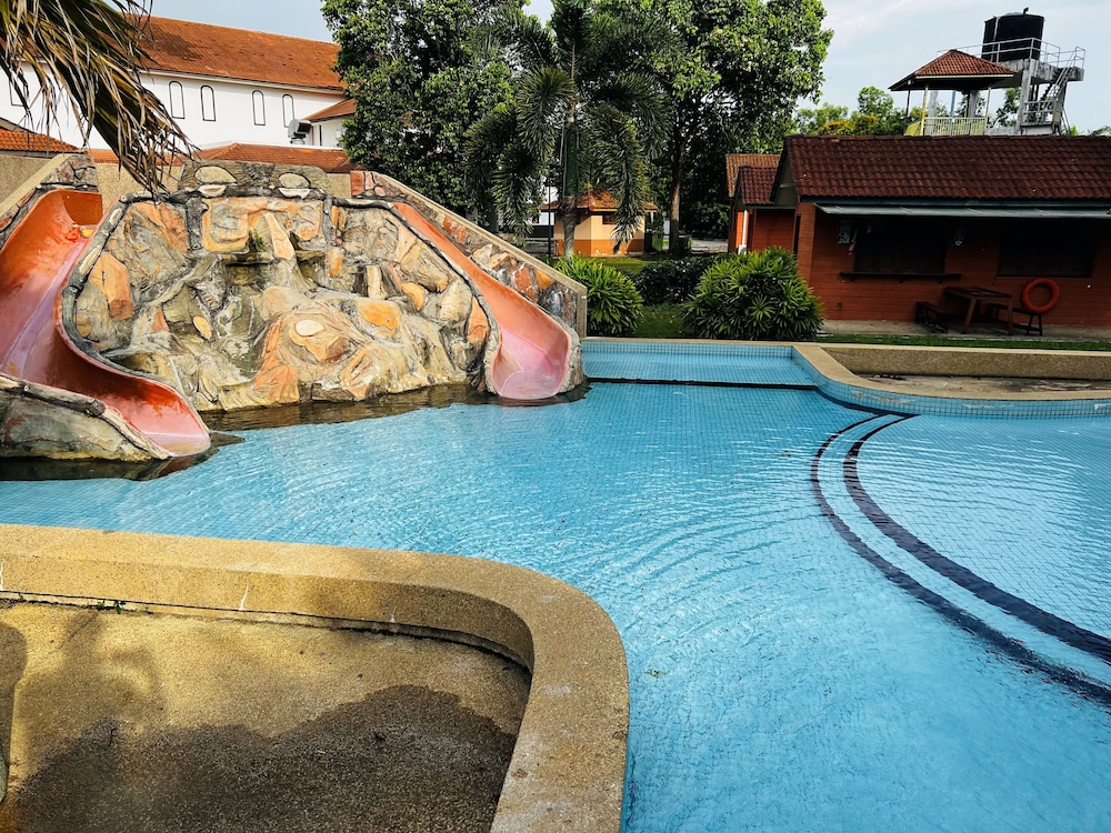 De Palma Resort Kuala Selangor 20/25
