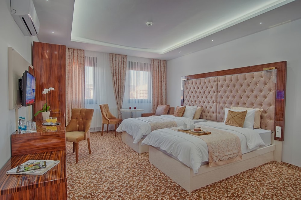 New Hotel 6/40