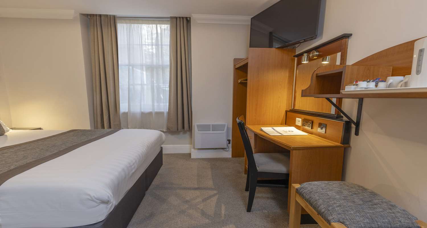 Best Western Corona 17/37