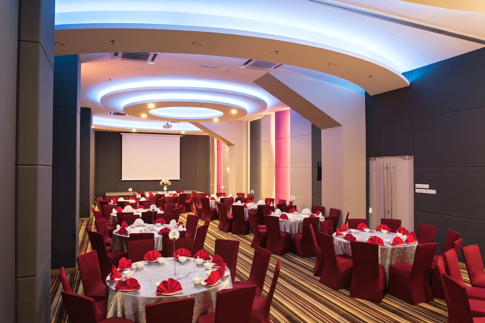 Asia Melaka Hotel managed by The Straits Hotel & Suites 64/69