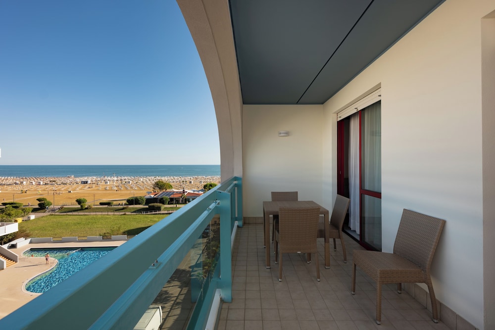 Aparthotel Imperial 34/40