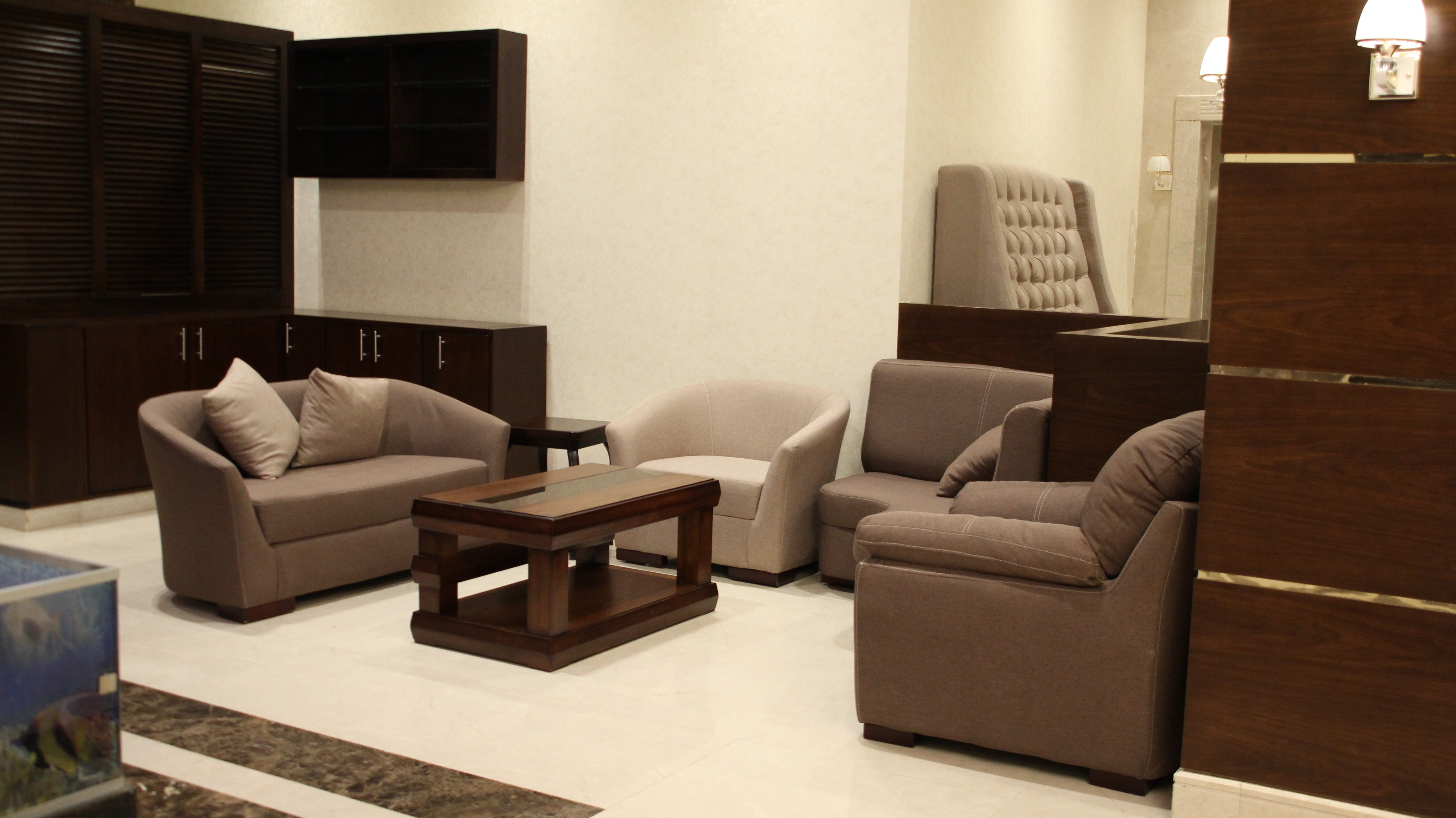 Big Ben Hotel Suites 30/42