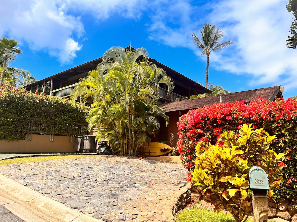 Maui What A Wonderful World B and B 75/76