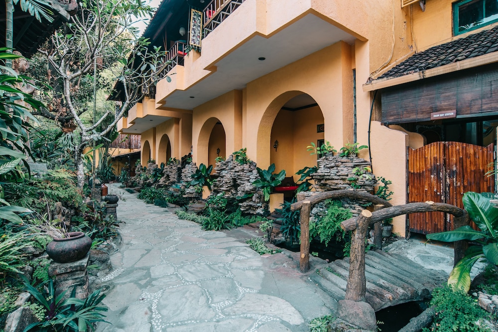 Jogja Village 5/50