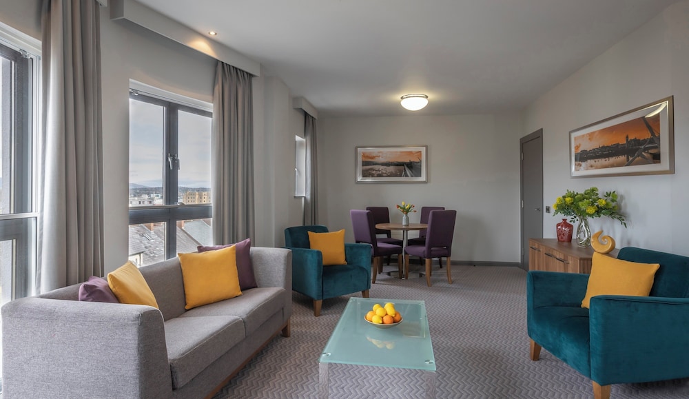 Maldron Hotel Derry 40/63