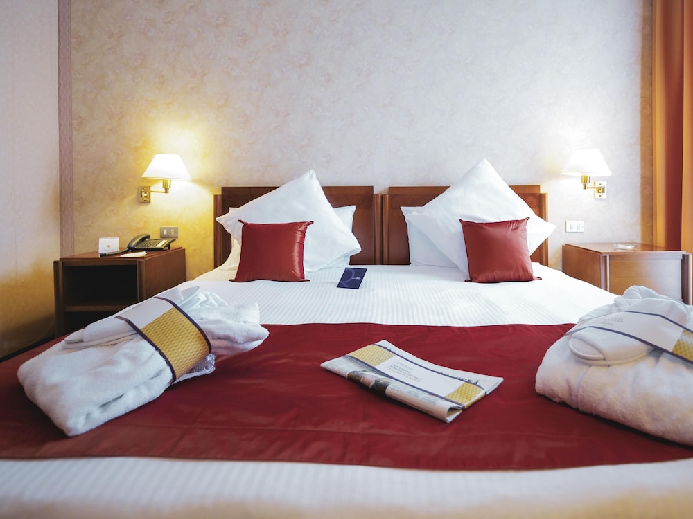 MERCURE BOLOGNA CENTRO 15/72
