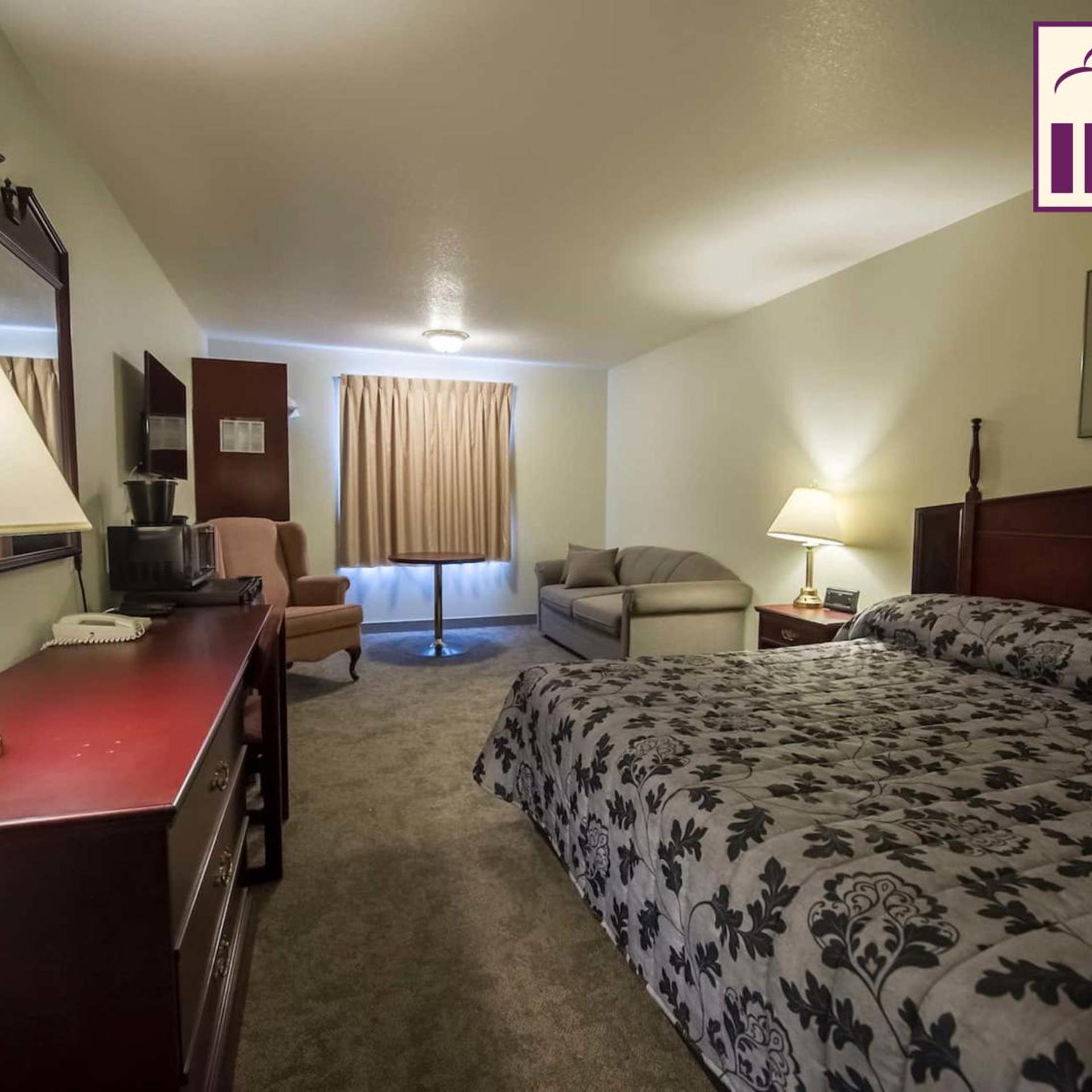 South Country Inn 8/22