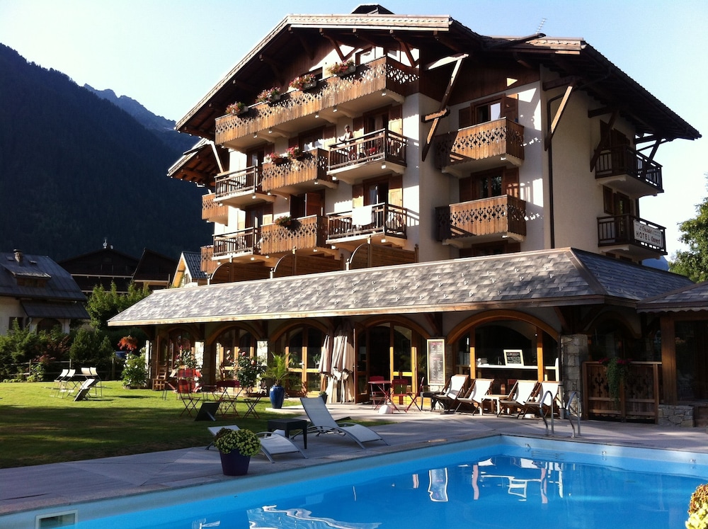 Hotel L'Oustalet 1/45