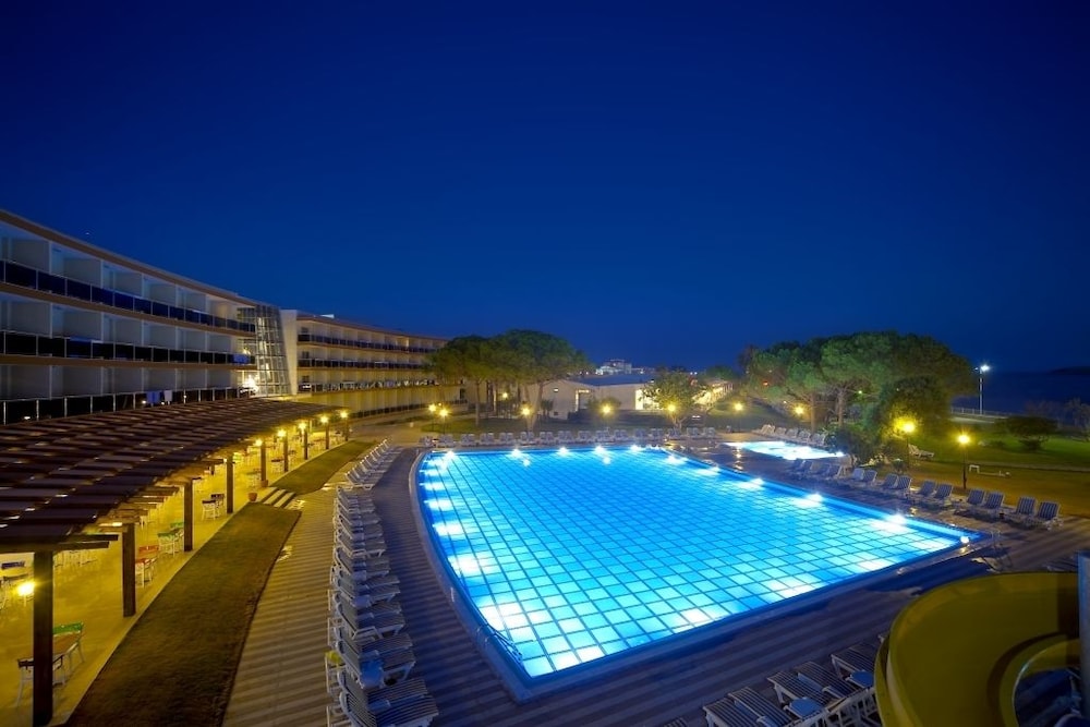 Grand Sahin s Gumuldur Resort in MENDERES