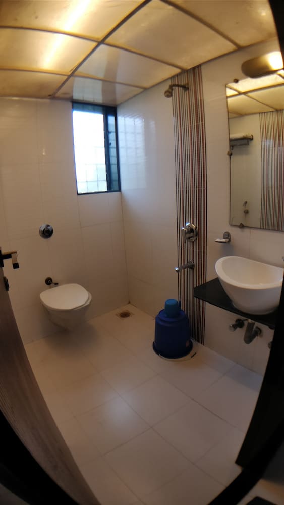 Kamran Residency 49/50