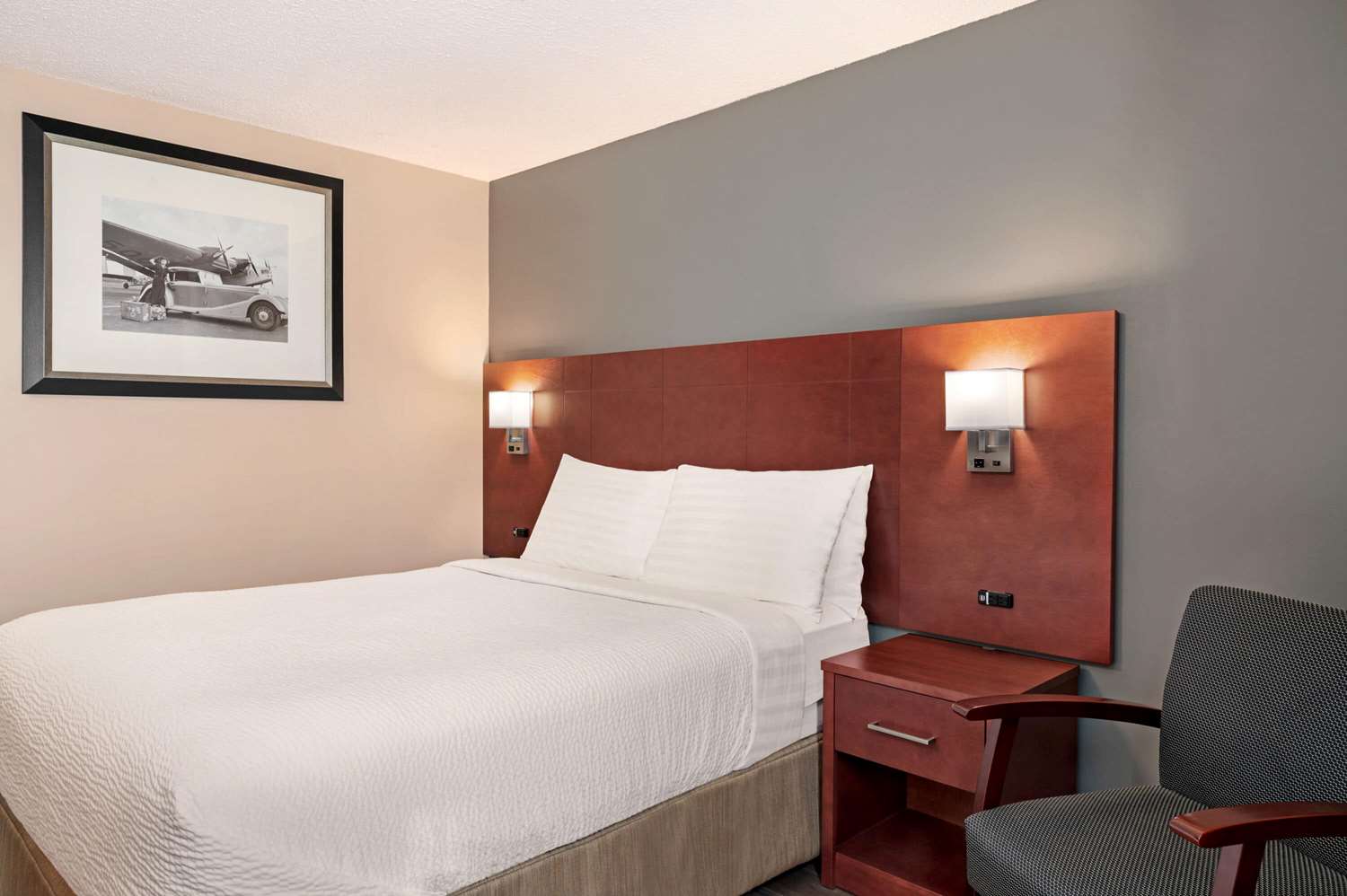 Days Inn by Wyndham Fredericton 10/29