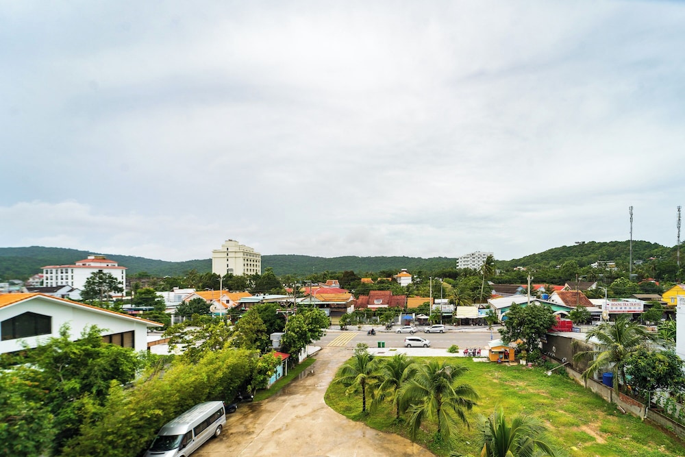Homestead Seaview Phu Quoc Hotel 39/50