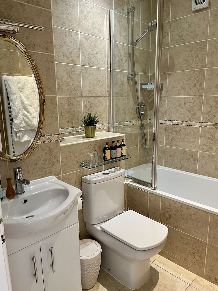 غرفة كومفورت بسرير مزدوج، Burleigh Court Cotswolds 5/5