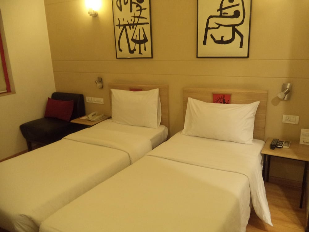 Red Fox Hotel East Delhi 20/59