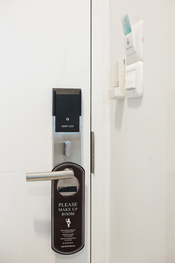 Evergreen Suite Hotel 40/54