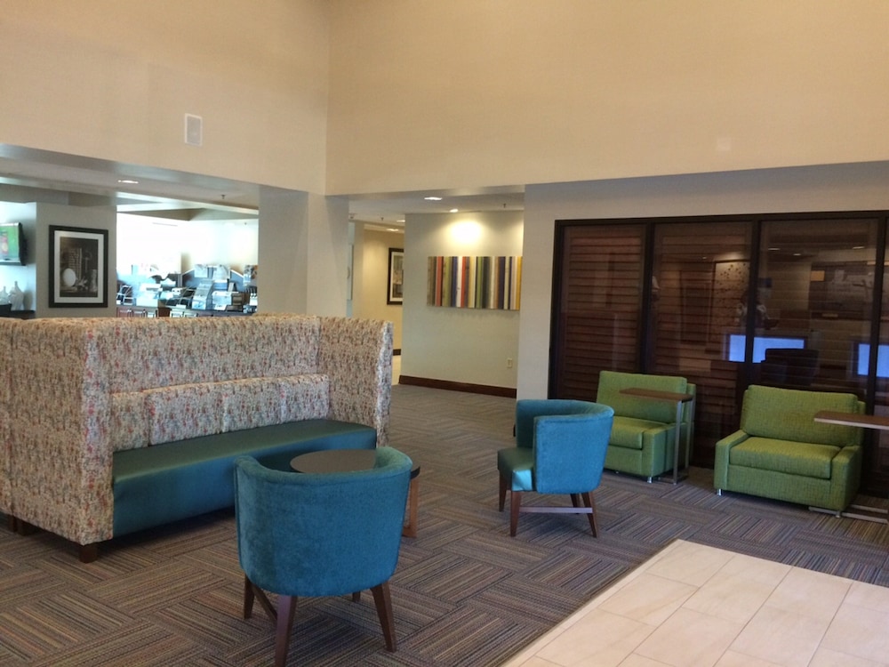 Holiday Inn Express Suites Mobile West I 10 4/40