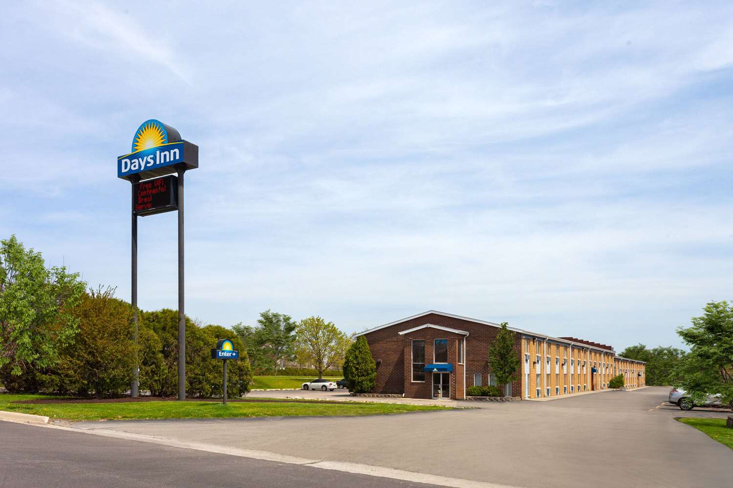 Days Inn by Wyndham Rockford 33/37