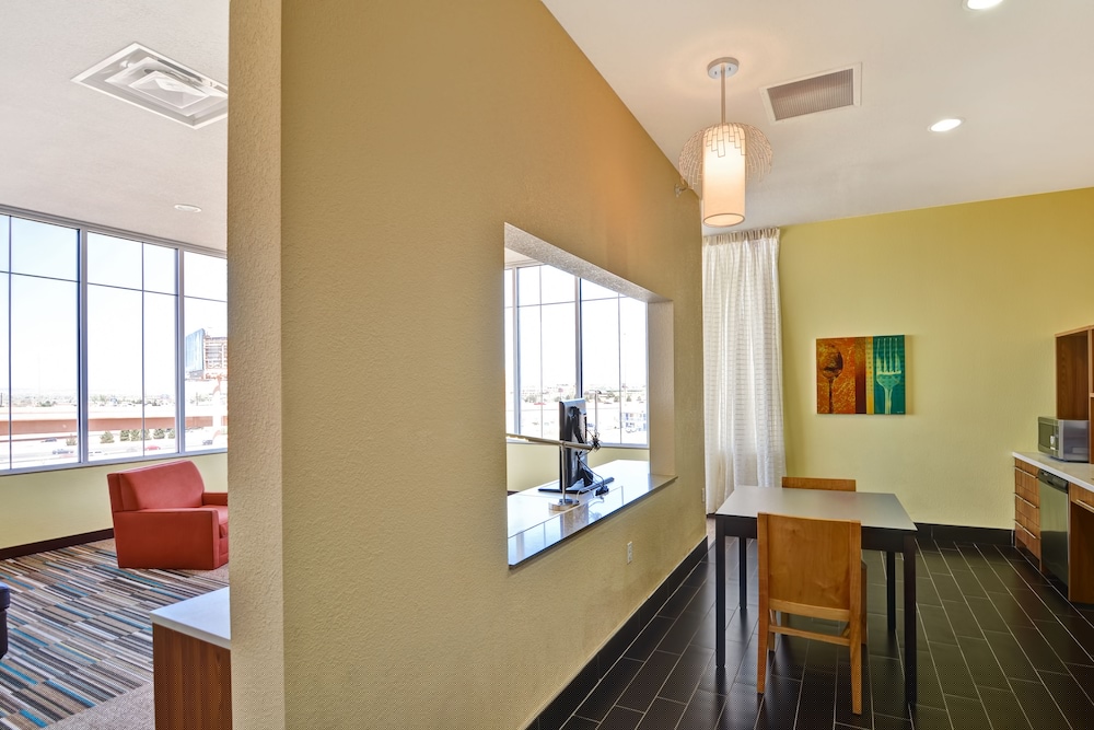 Home2 Suites By Hilton Albuquerque/Downtown-University 3/32
