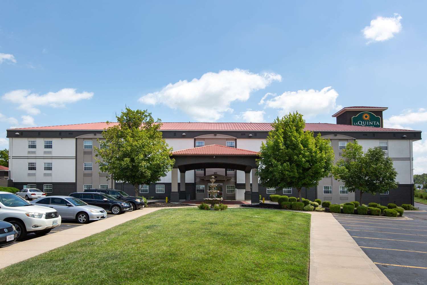 La Quinta Inn & Suites by Wyndham Blue Springs 26/31