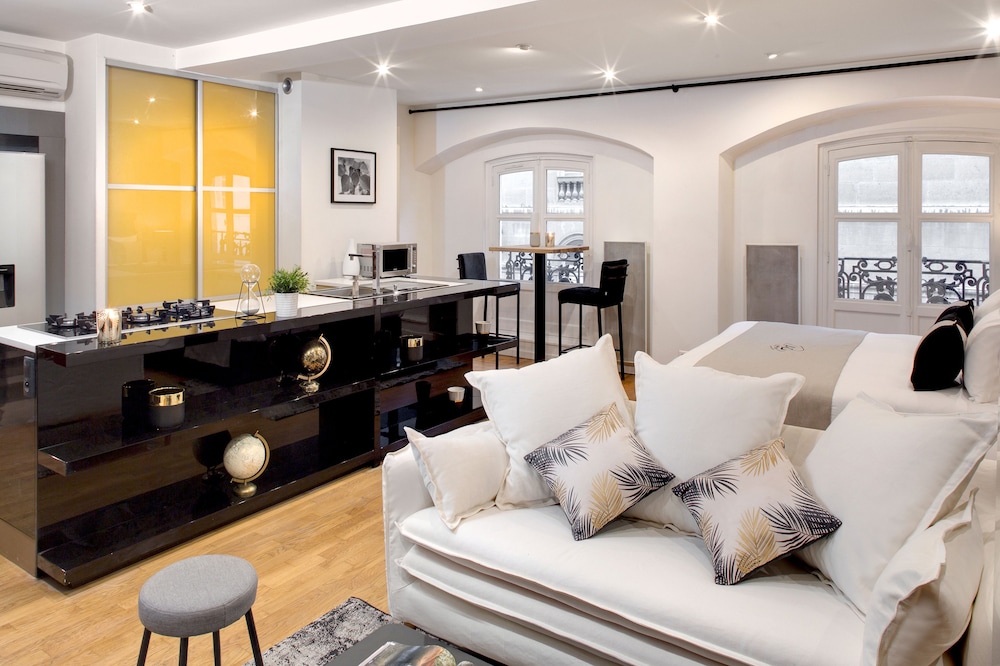Appartements Des Ducs 7/77