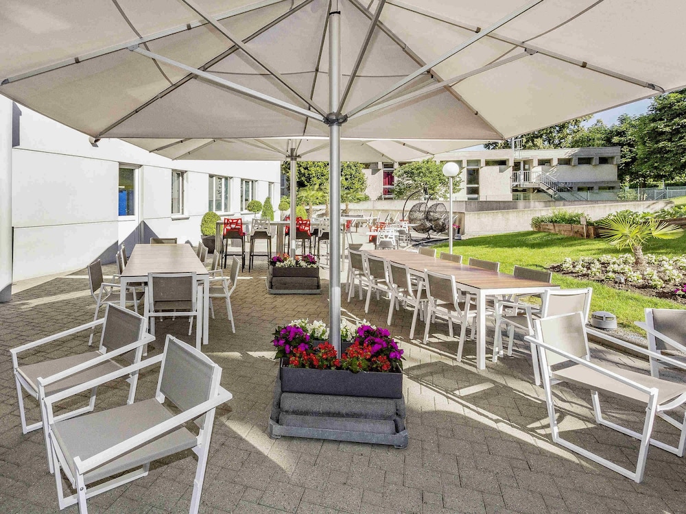 Novotel Suites Geneve Aeroport 54/74