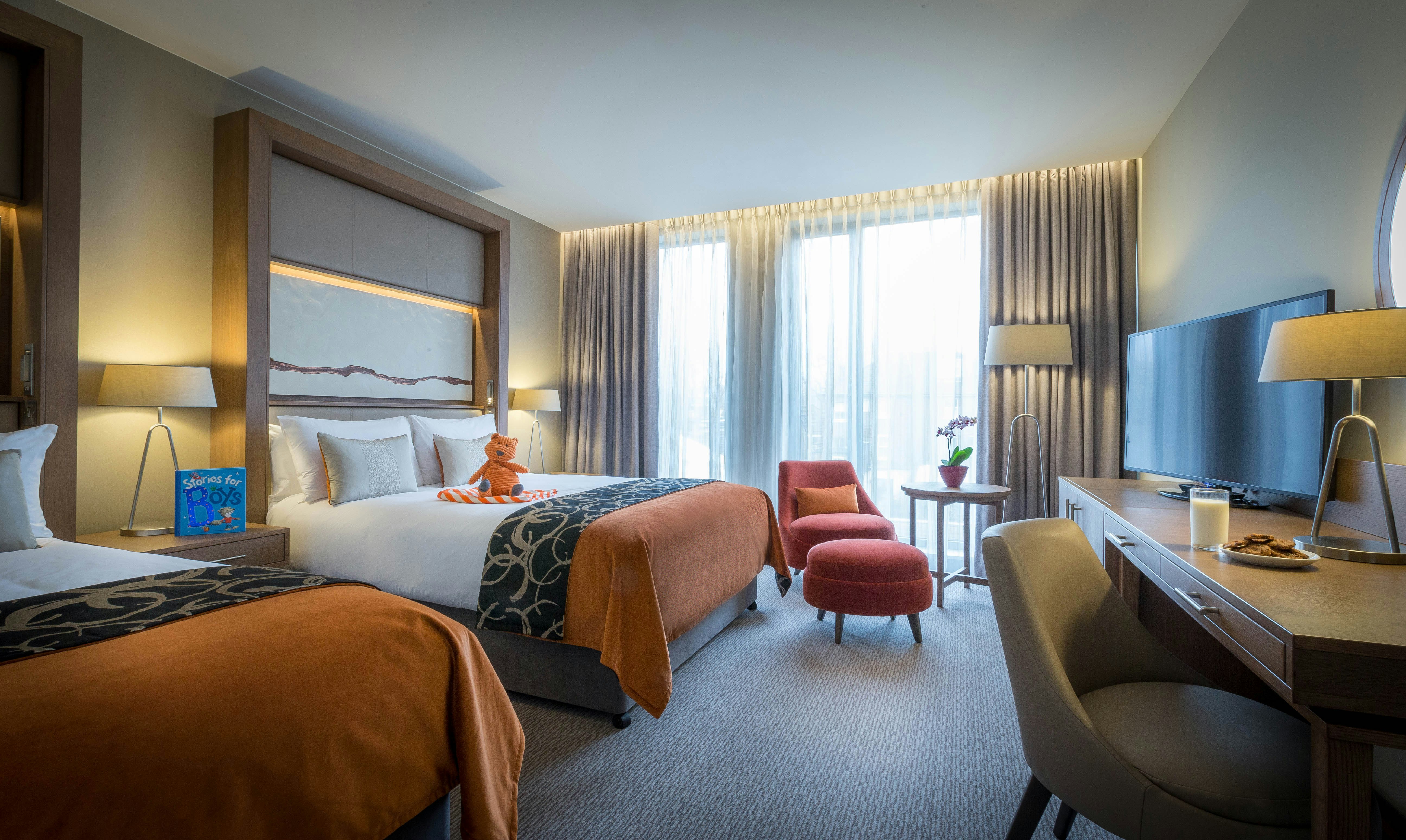 Executive, Twin Beds