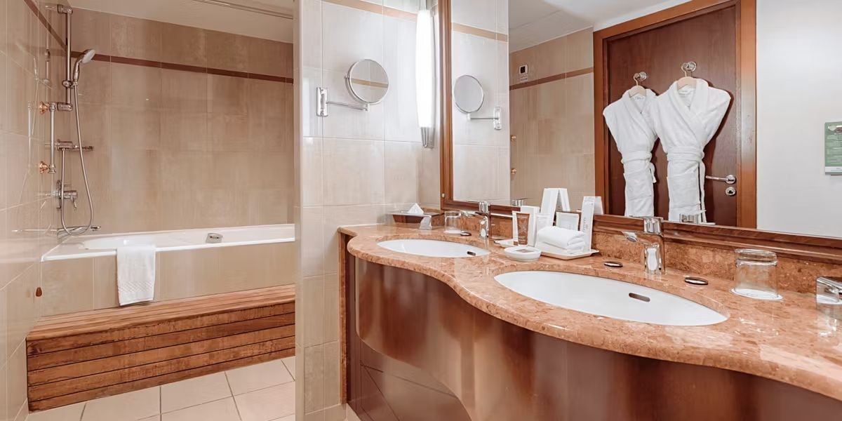 Junior Suite, Harbour Square View، Occidental Paris Levallois 2/2