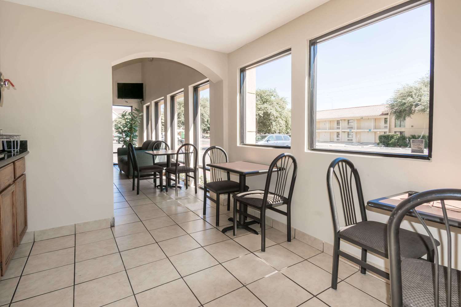 Days Inn Austin South 17/19