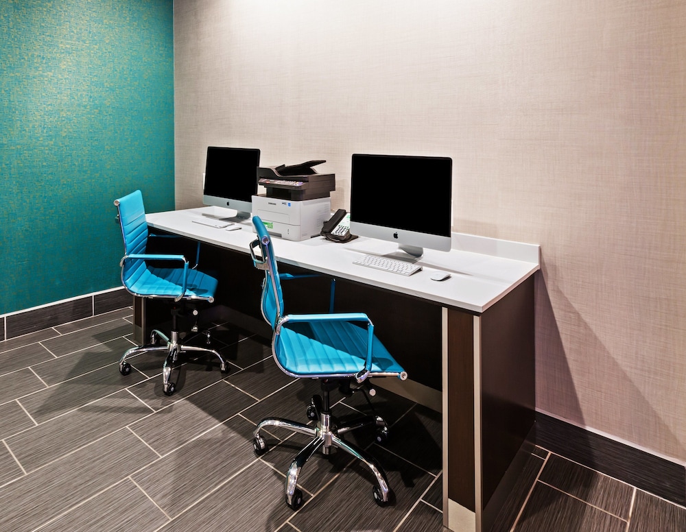 Holiday Inn Express And Suites Killeen-Fort Hood Area 36/43