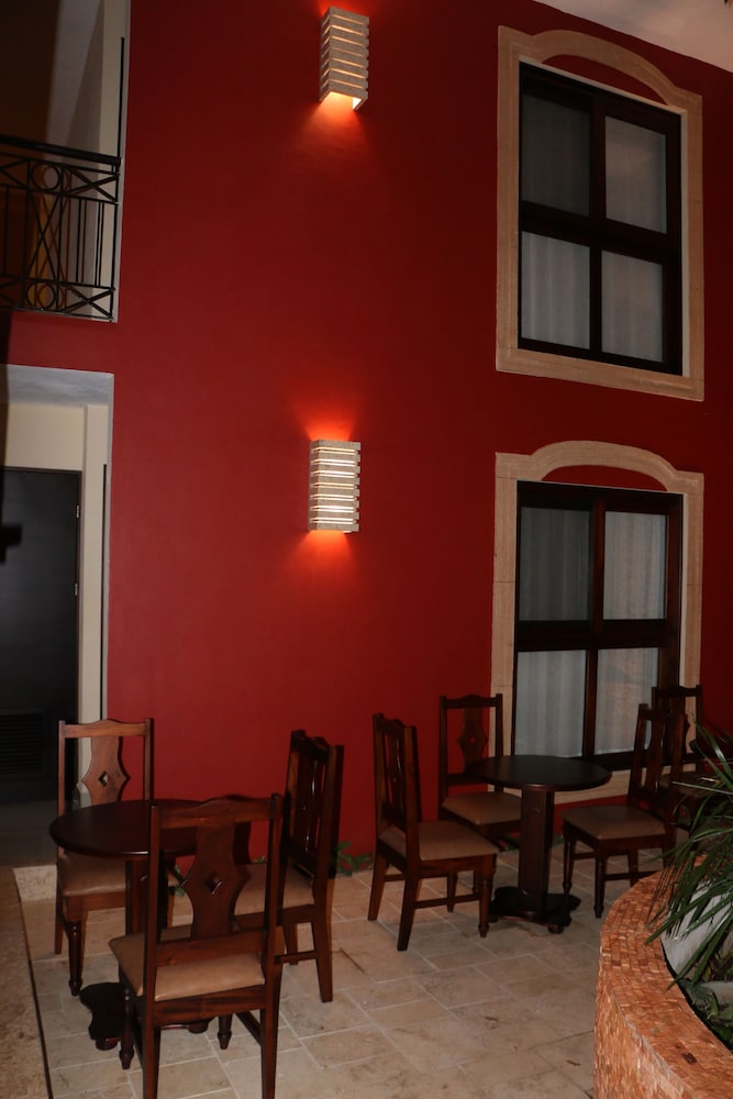 Hotel Boutique Gayser 51/53