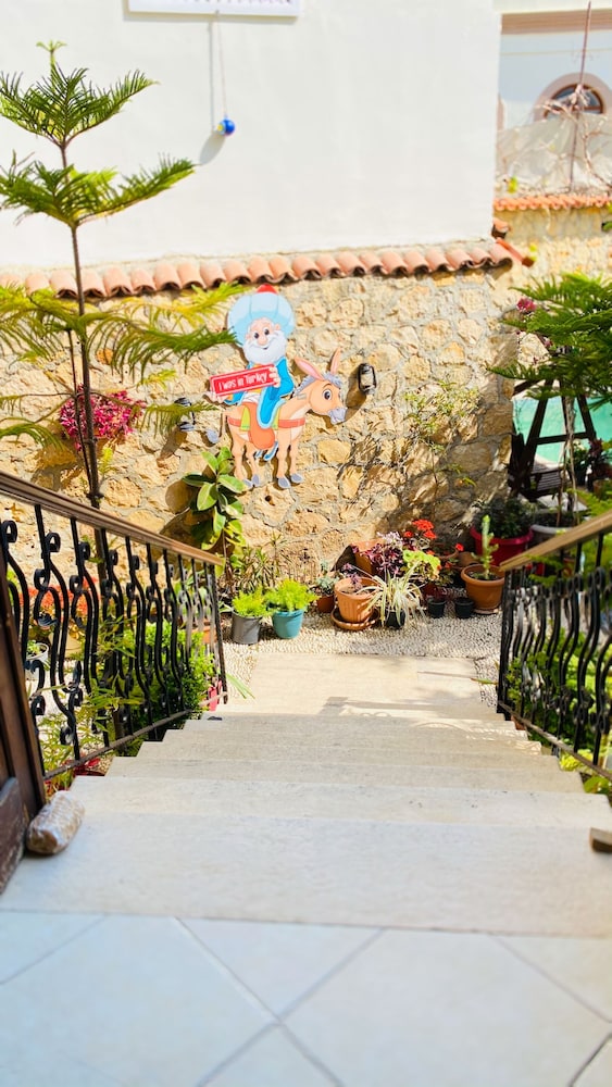 Kaleici Hotel 30/63
