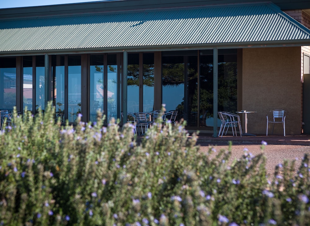 Whyalla Foreshore Motor Inn 22/26