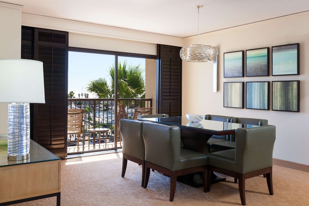 Sonesta Redondo Beach Marina 39/39