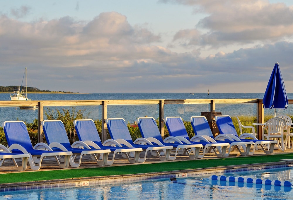 Green Harbor Resort 44/50
