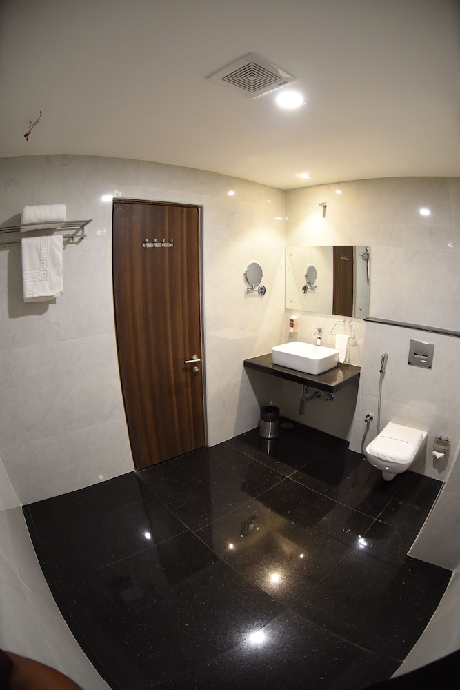 Hotel Grand Rajputana 17/17