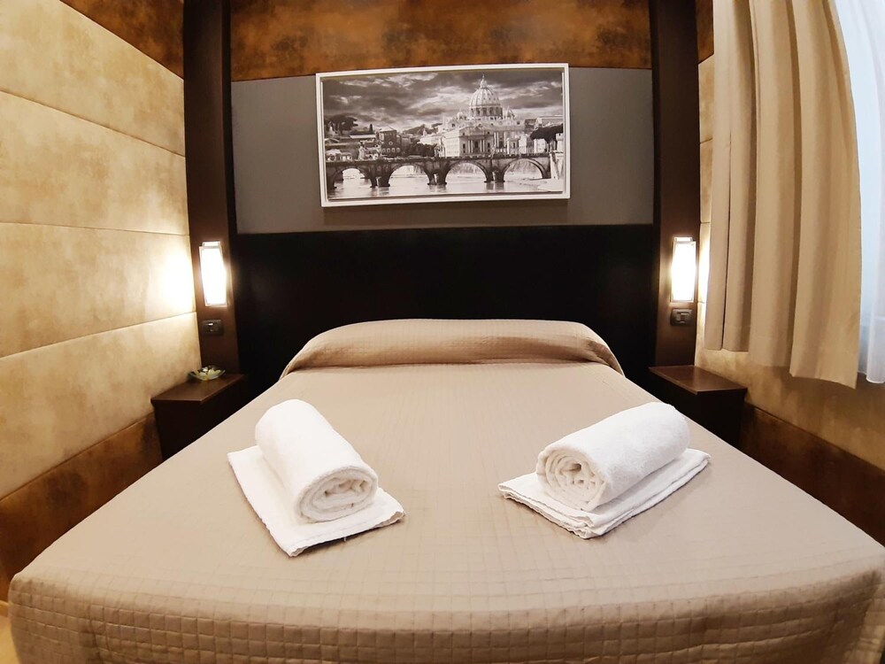 Gialli Vatican Guesthouse 33/50