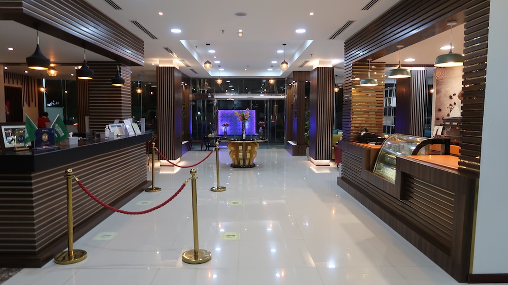 فندق اللوتس(Lotus Hotel) 11/47