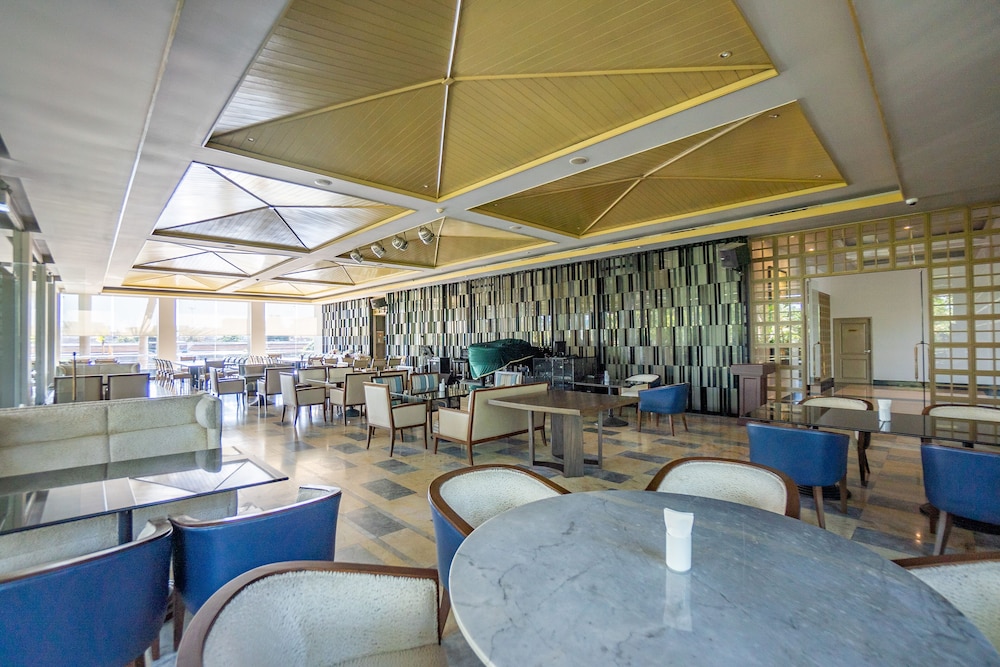 Grand Riverside Hotel Phitsanulok 53/65