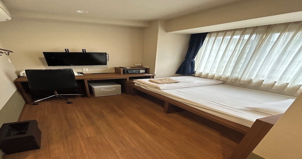 City, Single, Smoking، Hotel Meldia Shijo Kawaramachi 3/6