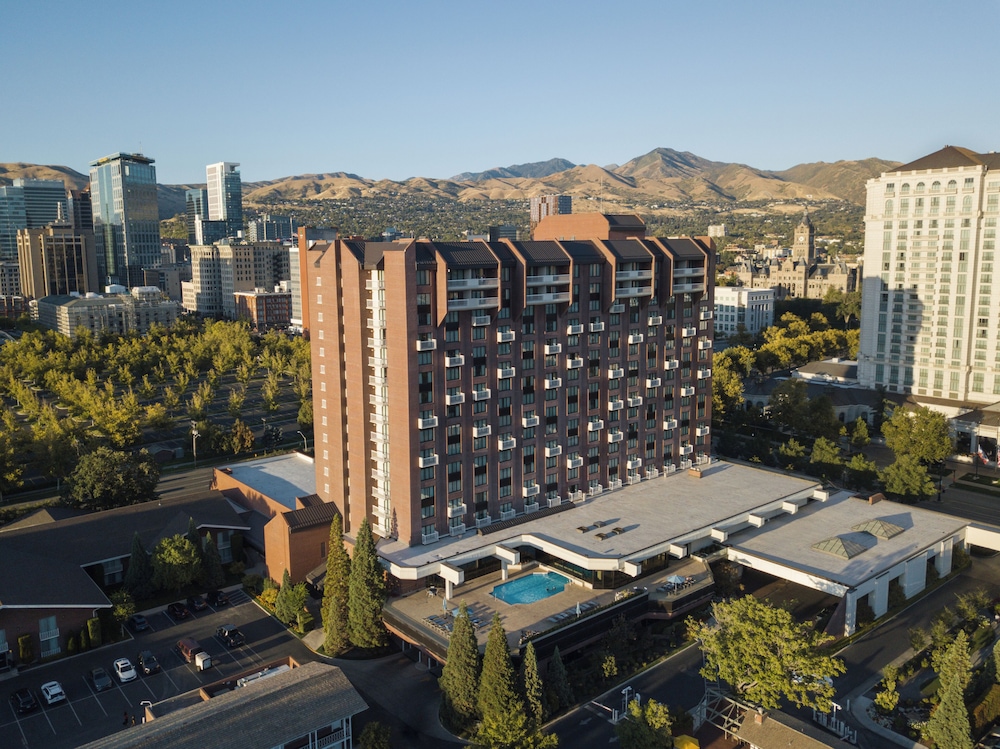Little America Hotel Salt Lake City 6/70