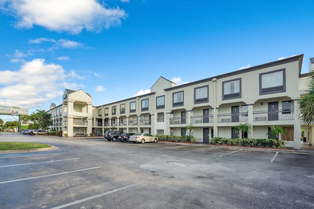 速8酒店by温德姆酒店奥兰多Near Florida Mall(Super 8 by Wyndham Orlando Near Florida Mall) 图片5