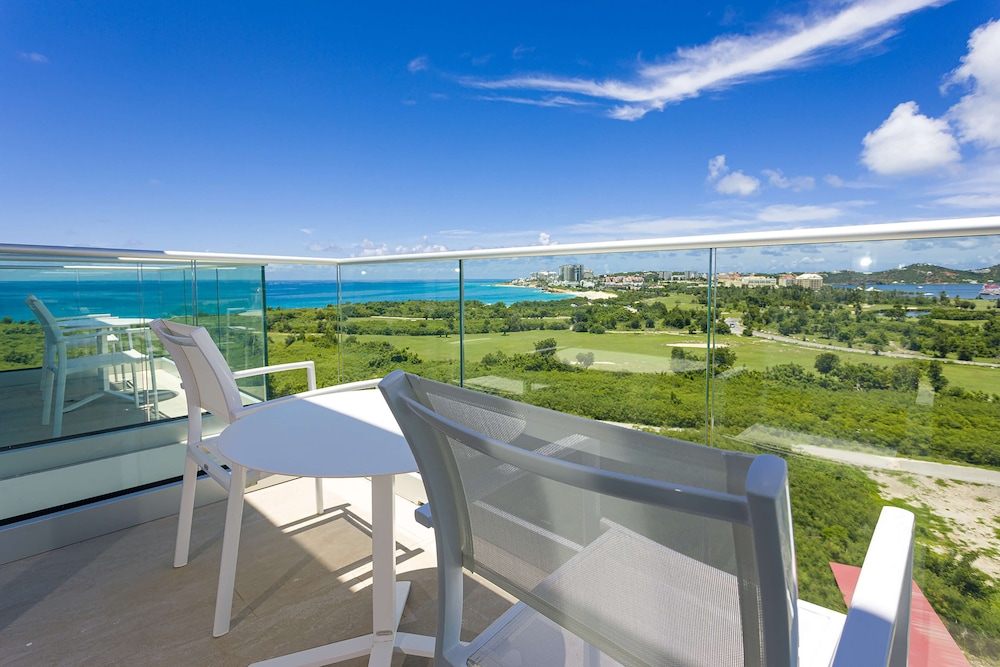 Sonesta Maho Beach Resort And Casino And Spa 40/67