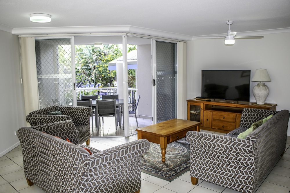 Surfers Beach Holiday Apartments 26/45