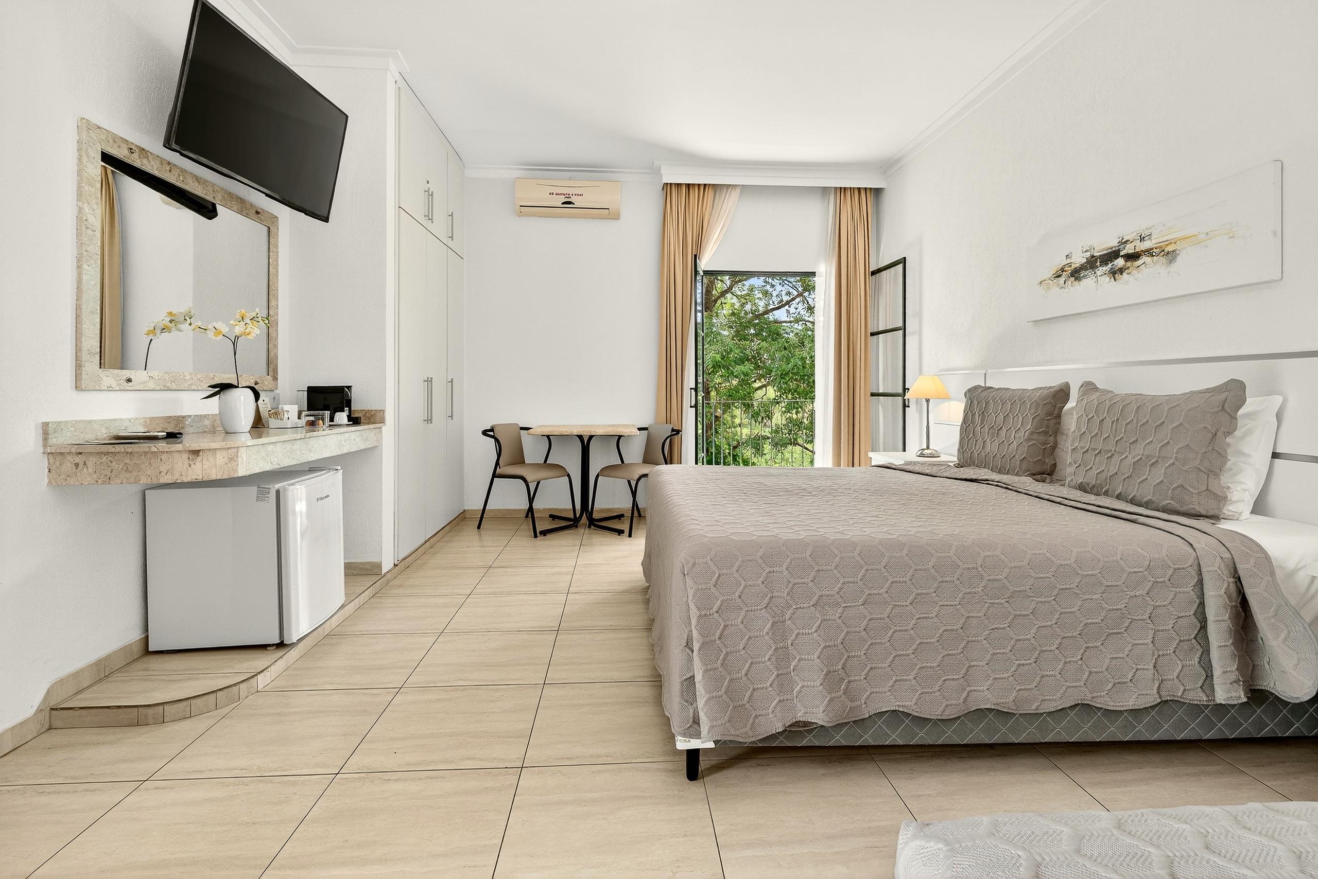 Deluxe, Apartment