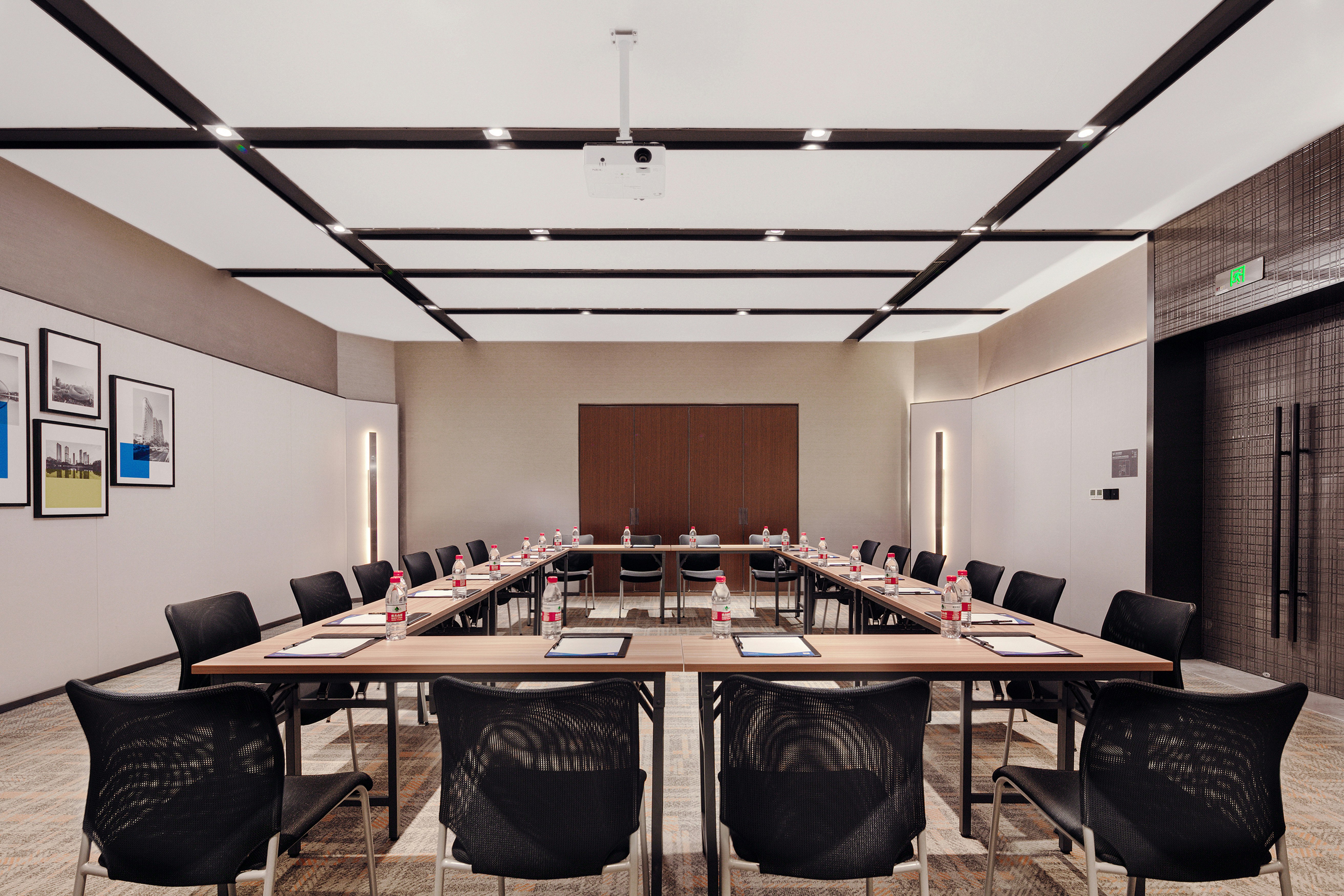 HAMPTON BY HILTON BEIJING YIZHUANG ECONOMIC DEVELOPMENT AREA 12/13