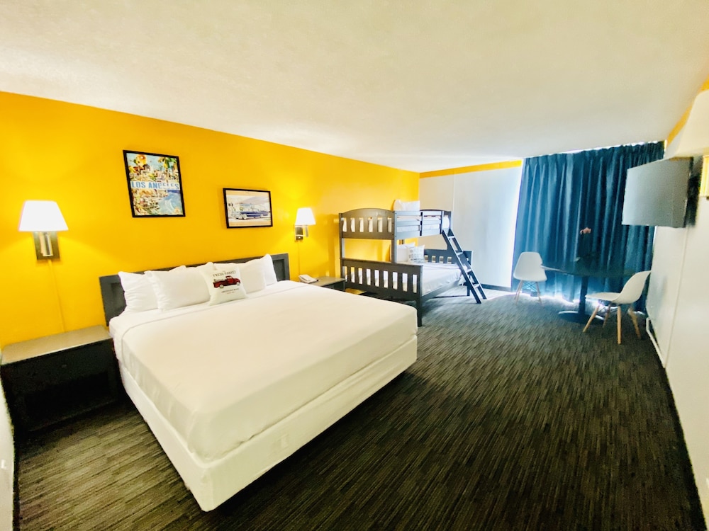 Glendale Express Hotel 14/55