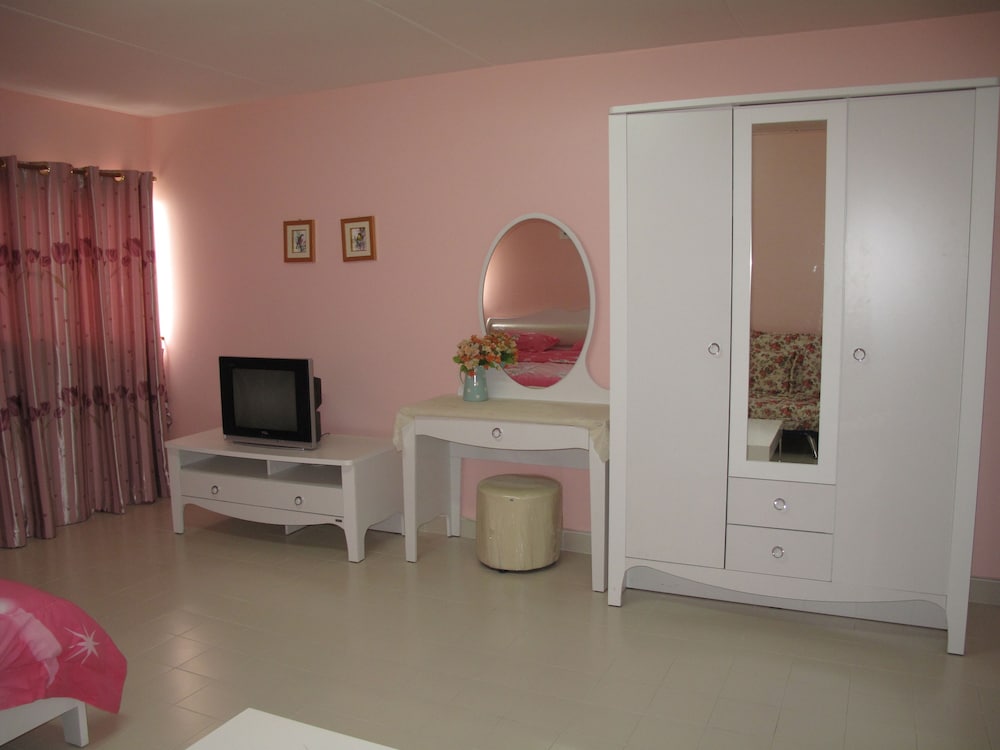 Sk Muangthongthani Apartment 38/48