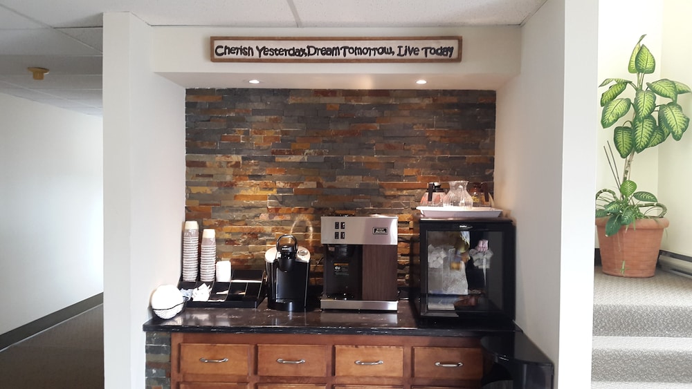 Saint Andrews Inn and Suites 9/34