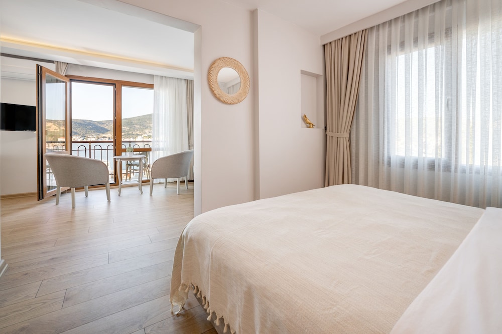 Hanedan Hotel 9/40