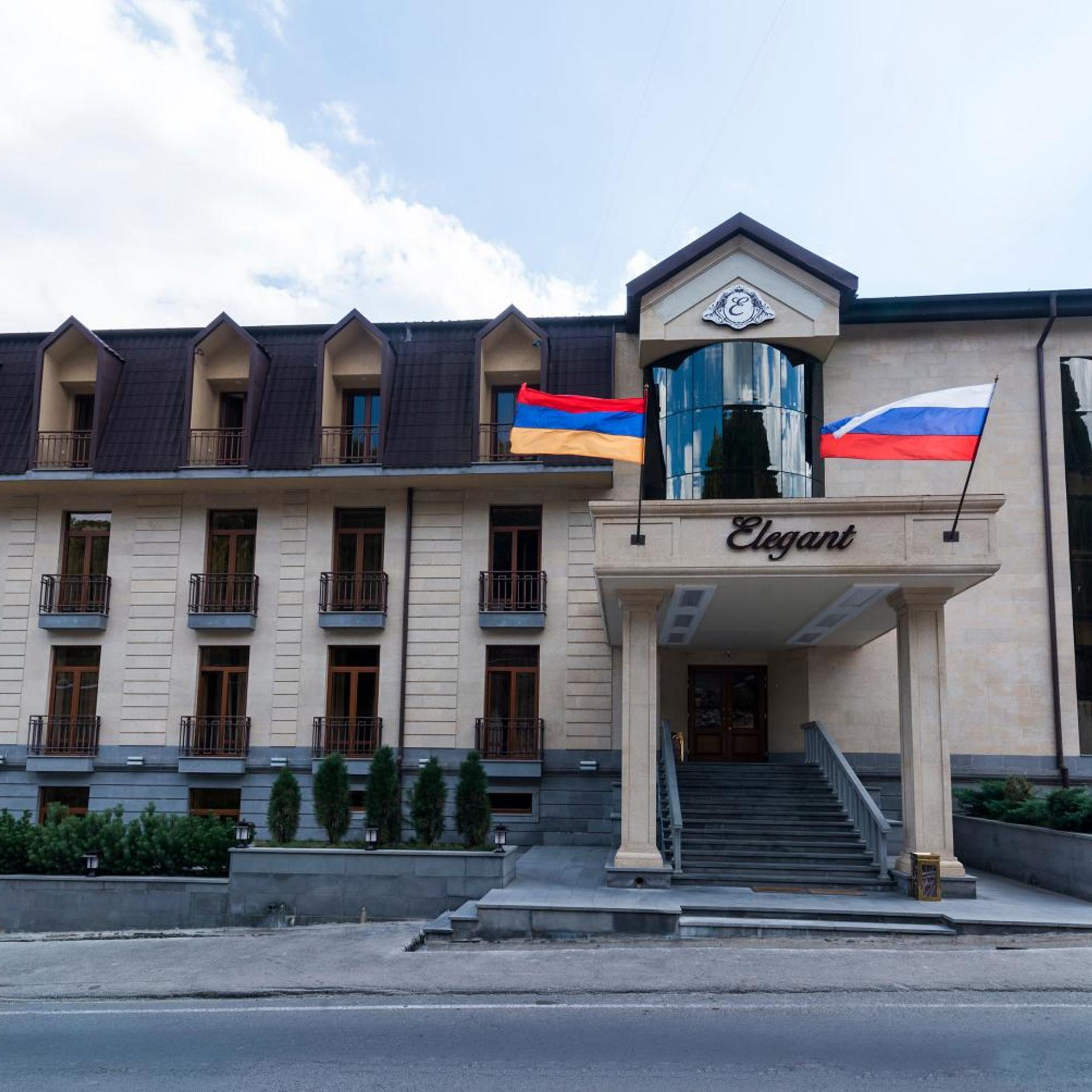 Elegant Hotel & Resort in TSAGHKADZOR